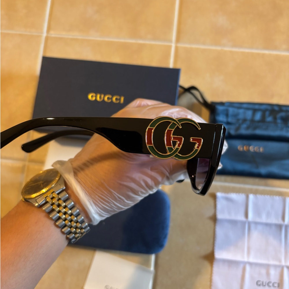 Gucci Black Sunglasses with Blue Case